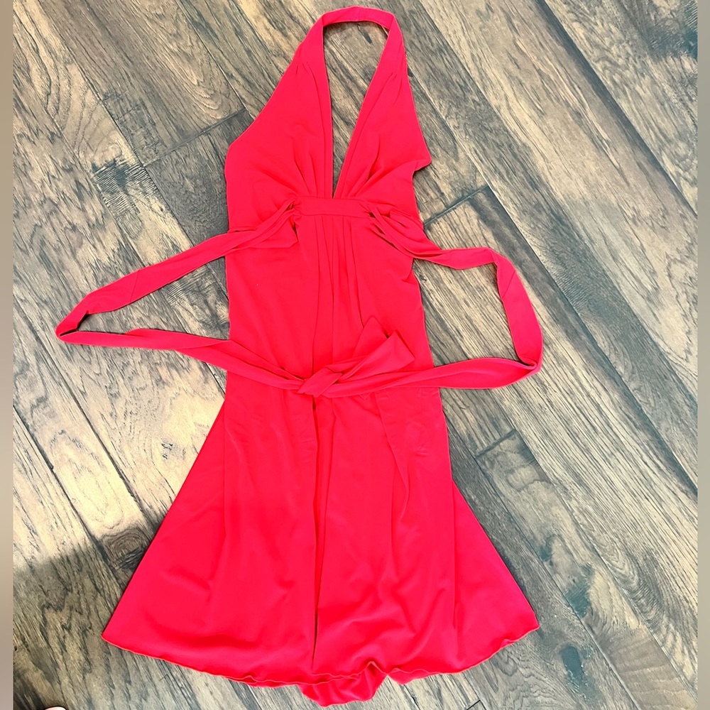 Moda. Gorgeous red party dress. Small.